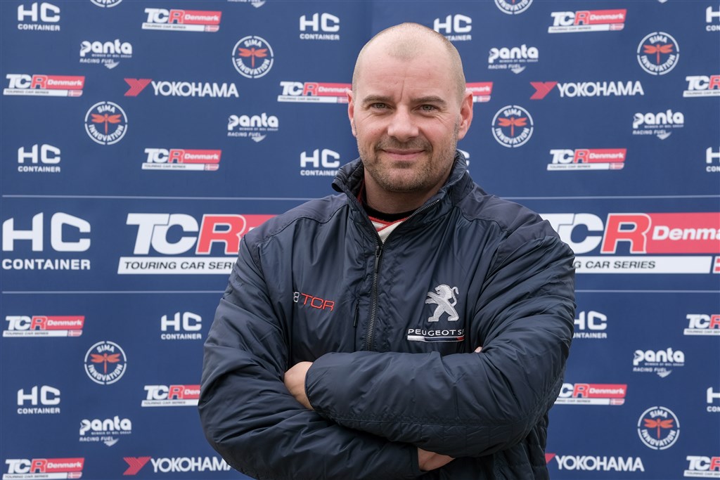 Peugeot Sport skriver under med Casper Elgaard i TCR Denmark.